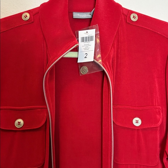 Chicos Travelers Red Full Zip light Jacket w/Elastic Waist & Pockets Sz 2 NWT - Picture 3 of 7